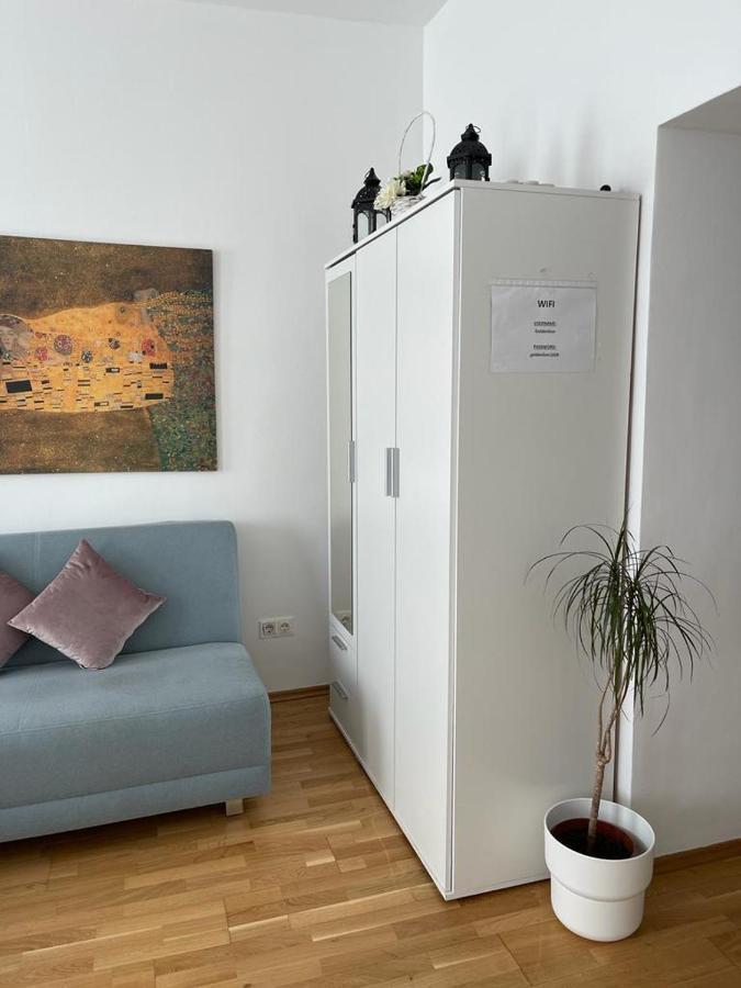 Apartmán 2 *