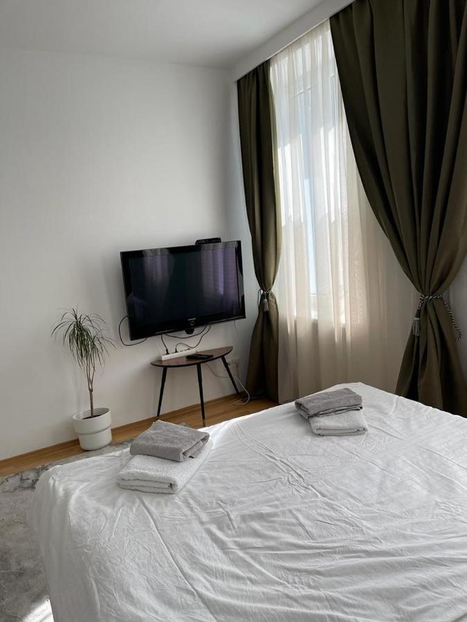 Apartmán 2 *
